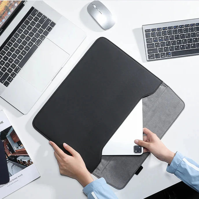 Encase | Mark Ryden Notebook Tablet Çantası