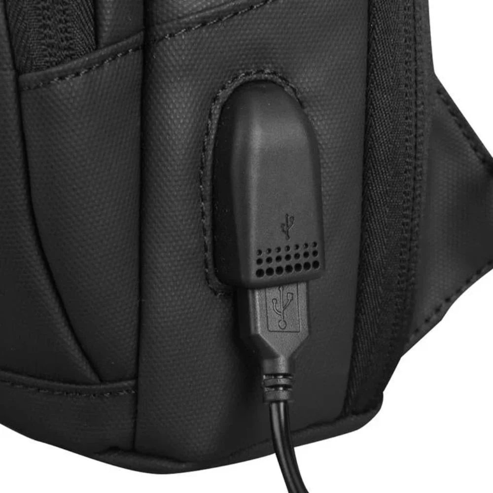 Navarro Mini | Mark Ryden Omuz Çantası USB şarj portu